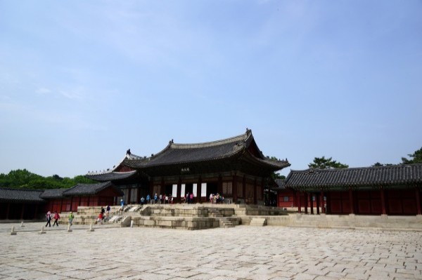 韩国