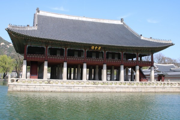 韩国
