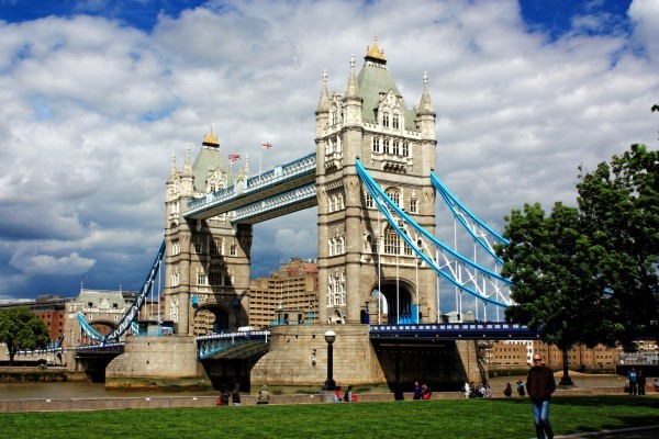 英国